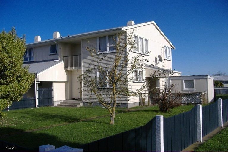 Photo of property in 409-419 Lowe Street, Camberley, Hastings, 4120