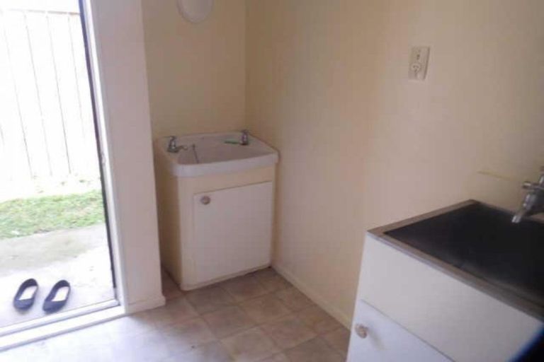 Photo of property in 9a Aubrey Street, Waitara, 4320