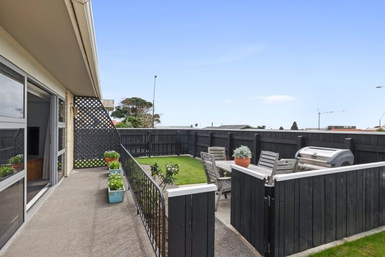 Photo of property in 159 Saint Aubyn Street, New Plymouth, 4310