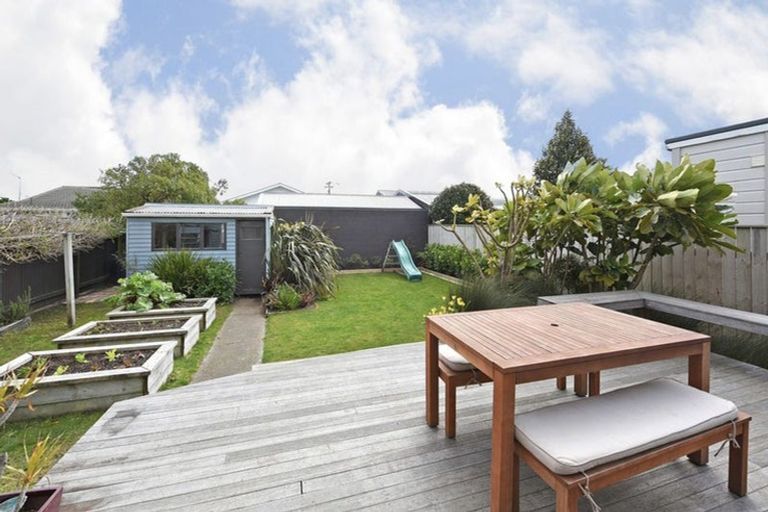 Photo of property in 3 Jessie Street, Petone, Lower Hutt, 5012