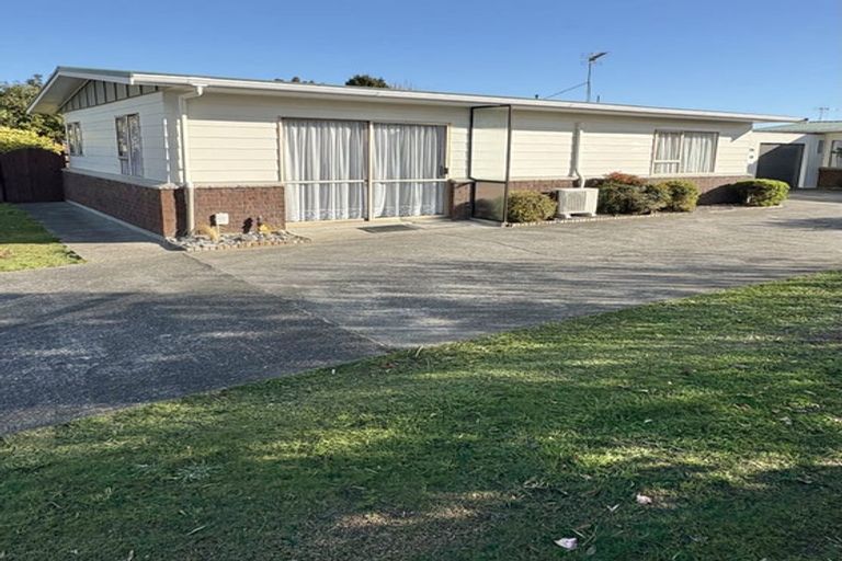 Photo of property in 37a Karamu Street, Tawhero, Whanganui, 4501