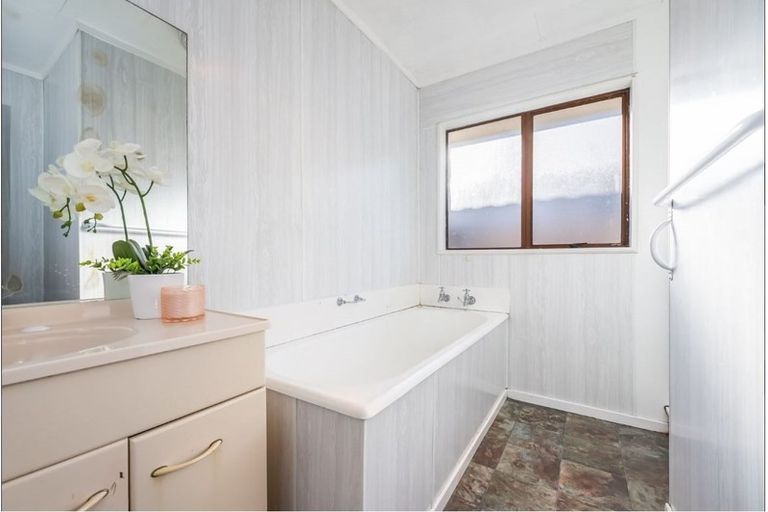 Photo of property in 68 Epuni Street, Hutt Central, Lower Hutt, 5011