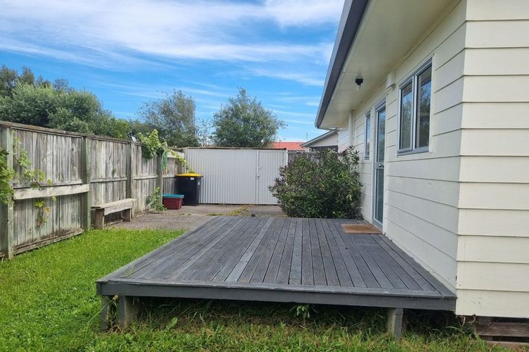 Photo of property in 81 Jellicoe Street, Martinborough, 5711