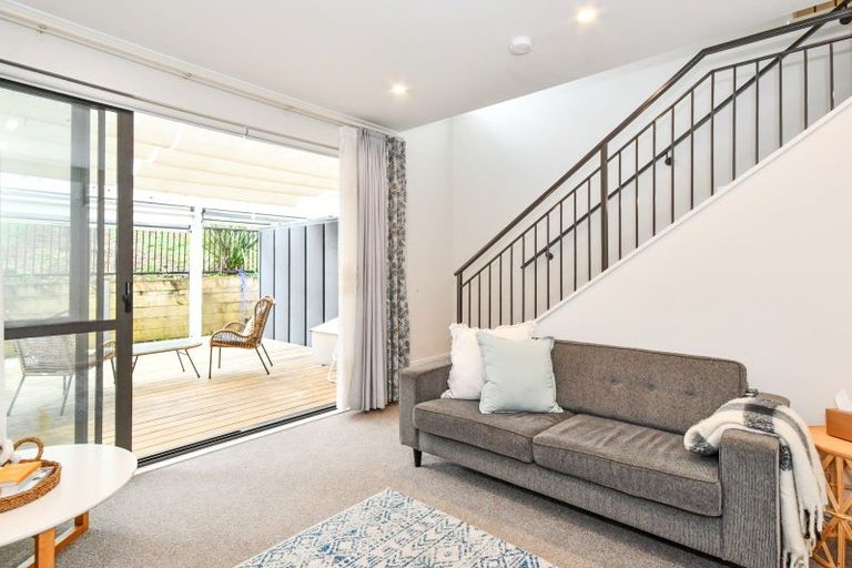 Photo of property in 63 Matairangi Avenue, Totara Heights, Auckland, 2105
