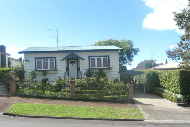 Photo of property in 36a Riddell Road, Glendowie, Auckland, 1071