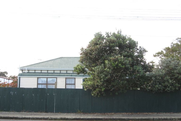 Photo of property in 14 Iti Street, Otaki, 5512