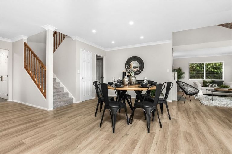 Photo of property in 7 Tarnica Road, Northpark, Auckland, 2013