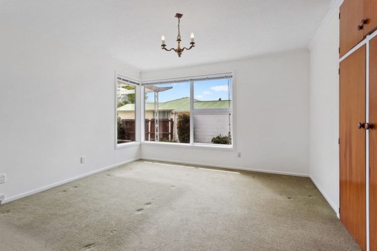 Photo of property in 3 Glenavon Place, Ilam, Christchurch, 8041