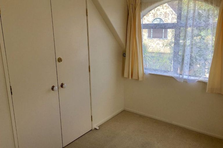 Photo of property in 19h Claremont Way, East Tamaki Heights, Auckland, 2016