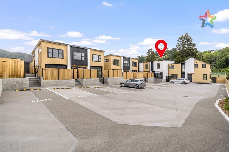 Photo of property in 3/370 Stokes Valley Road, Stokes Valley, Lower Hutt, 5019