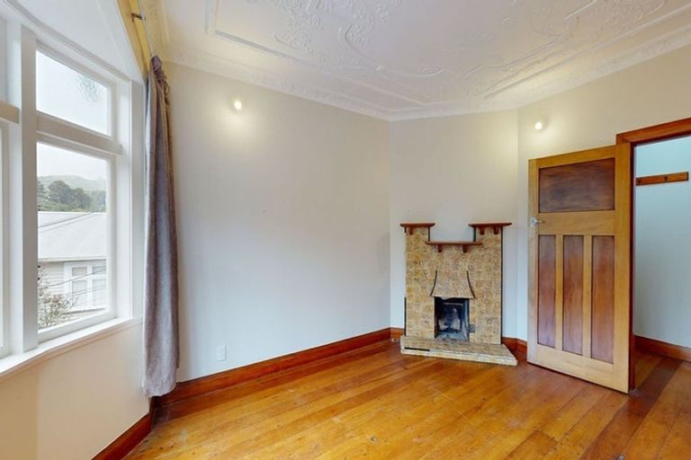 Photo of property in 45a Adams Terrace, Aro Valley, Wellington, 6021