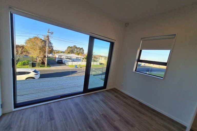 Photo of property in 2/43 Ranui Avenue, Ranui, Auckland, 0612