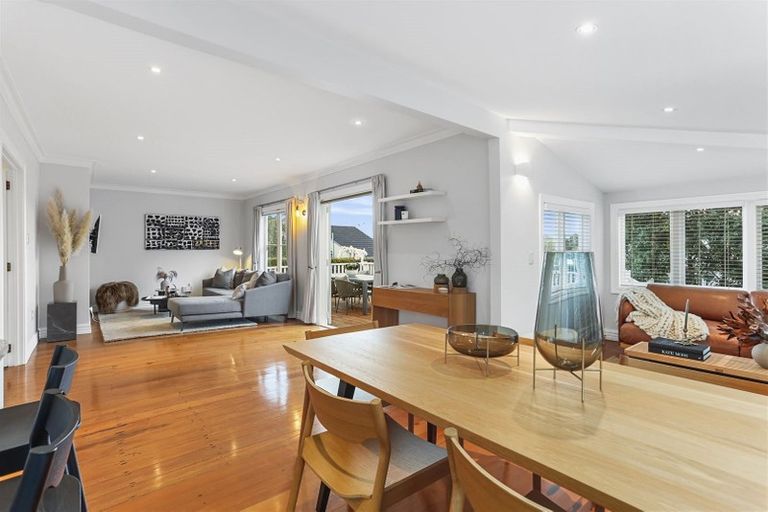 Photo of property in 26 Mariposa Crescent, Birkenhead, Auckland, 0626