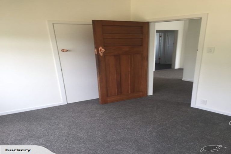Photo of property in 27 Coates Street, Tawa, Wellington, 5028