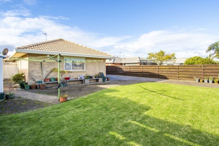 Photo of property in 180 Grenada Street, Mount Maunganui, 3116