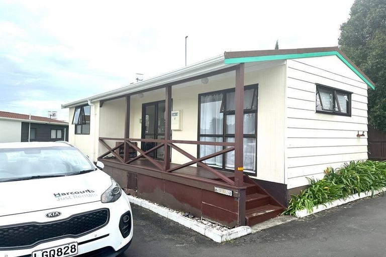 Photo of property in 1 Whangarei Heads Road, Onerahi, Whangarei, 0110