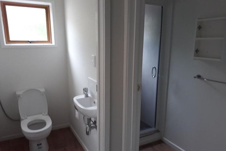 Photo of property in 2/12 Surville Place, Mairangi Bay, Auckland, 0630