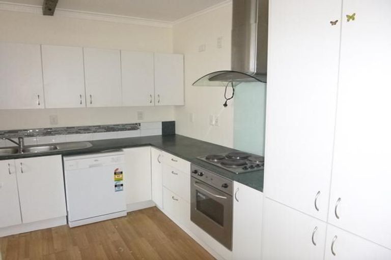 Photo of property in 26 Leighton Avenue, Waiwhetu, Lower Hutt, 5010