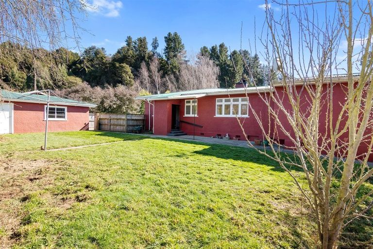 Photo of property in 17 Brooklyn Valley Road, Brooklyn, Motueka, 7198