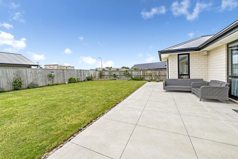 Photo of property in 19 Raptor Street, Rolleston, 7615