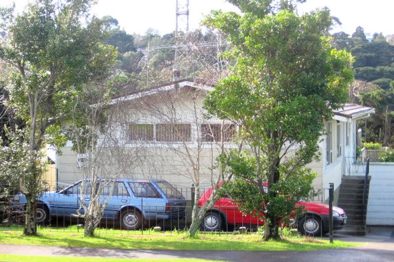 Photo of property in 228 Triangle Road, Massey, Auckland, 0614