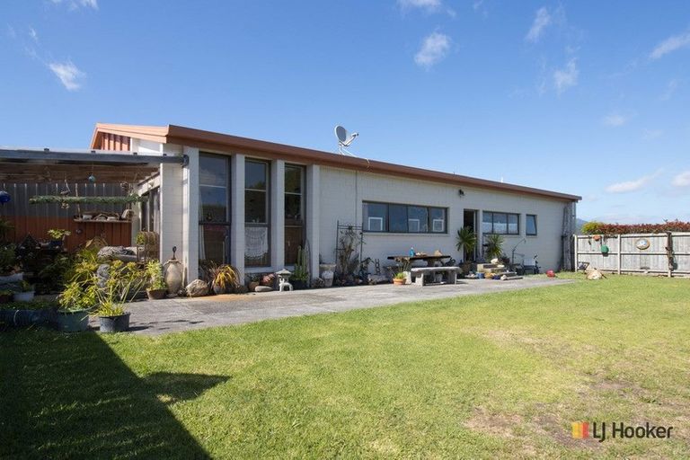 Photo of property in 6 Trig Road, Waihi, 3681