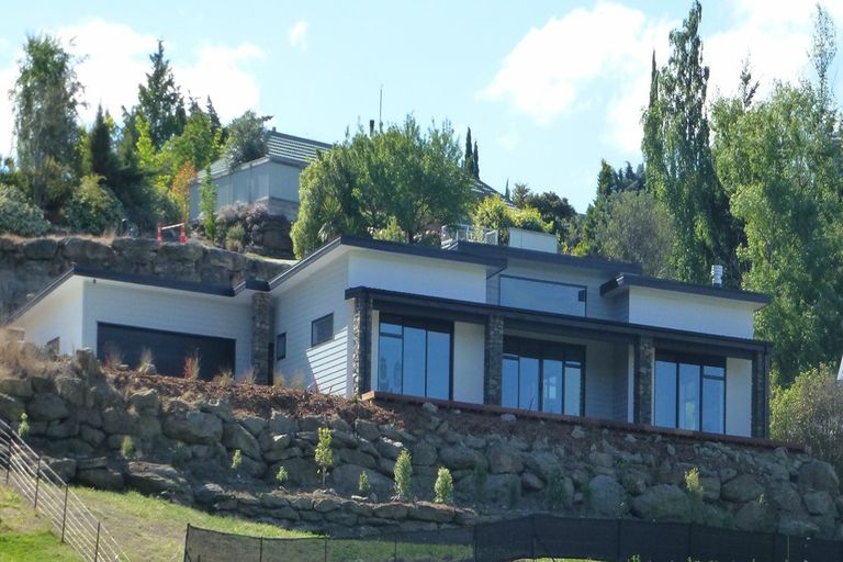 Photo of property in 21 Craig Place, Bridge Hill, Alexandra, 9320