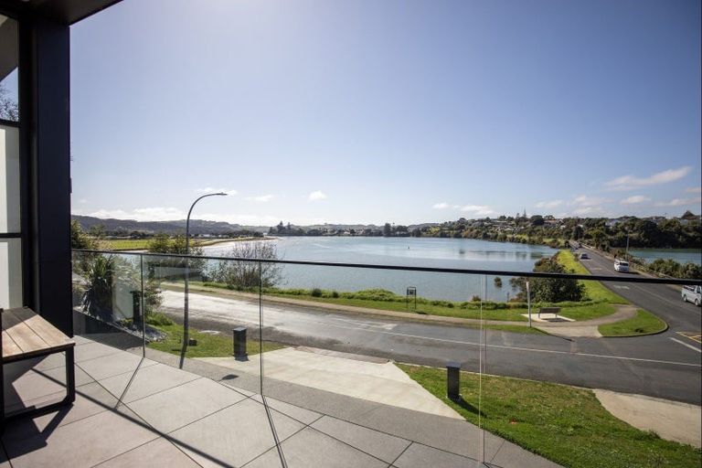 Photo of property in 2a Marine Parade, Raglan, 3225