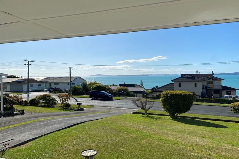 Photo of property in 15 Craig Road, Maraetai, Auckland, 2018