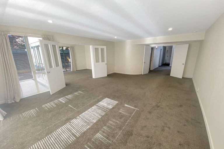 Photo of property in 4/17 Kahu Road, Riccarton, Christchurch, 8041