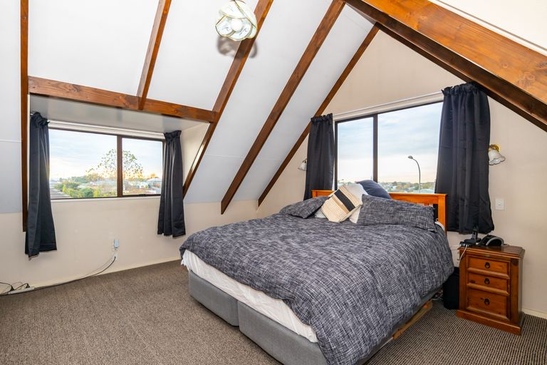 Photo of property in 46 Le Cren Street, Seaview, Timaru, 7910