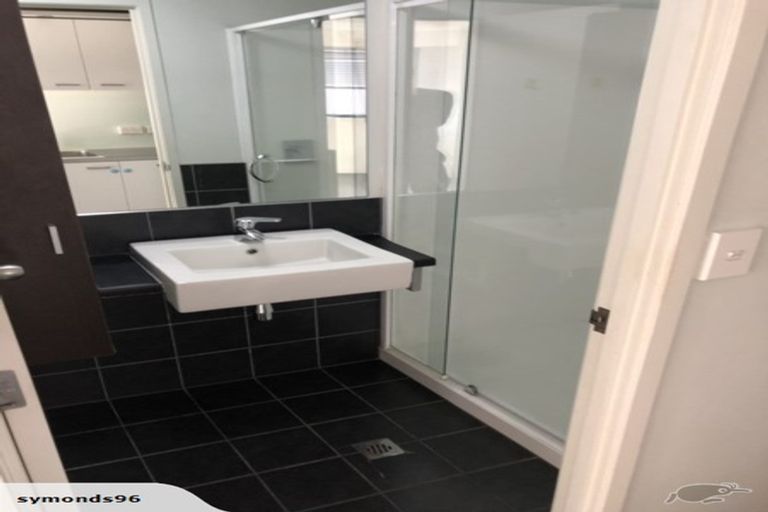 Photo of property in 96 Symonds Street, Royal Oak, Auckland, 1061