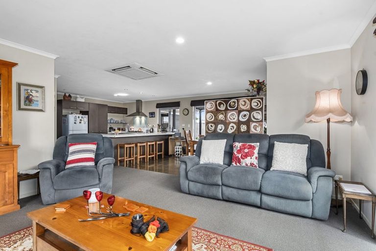 Photo of property in 4 Sea Dune Place, Ruakaka, 0116