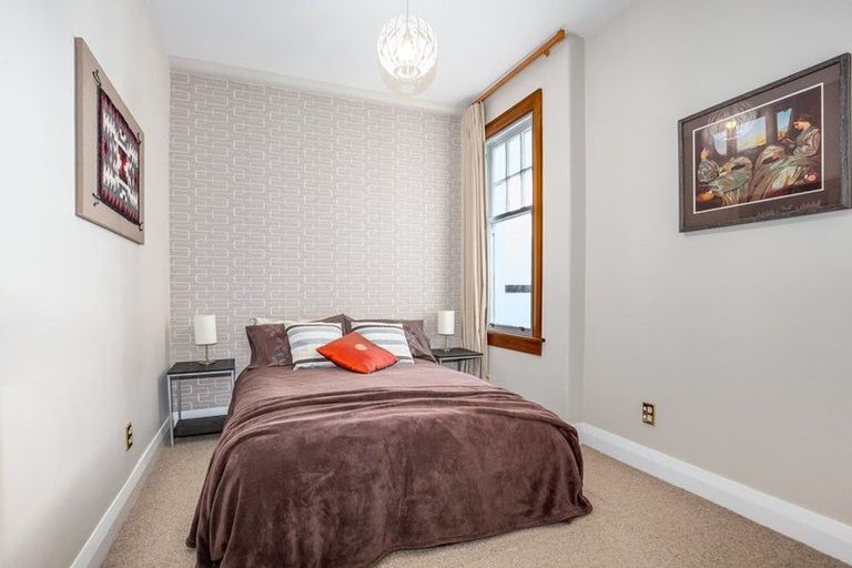 Photo of property in Chatsworth Flats, 6/23 Pirie Street, Mount Victoria, Wellington, 6011