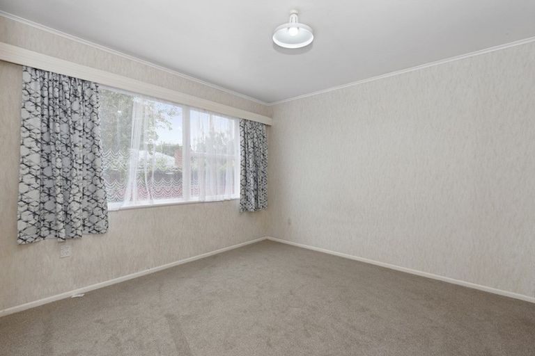 Photo of property in 12 Joanna Place, Deanwell, Hamilton, 3206