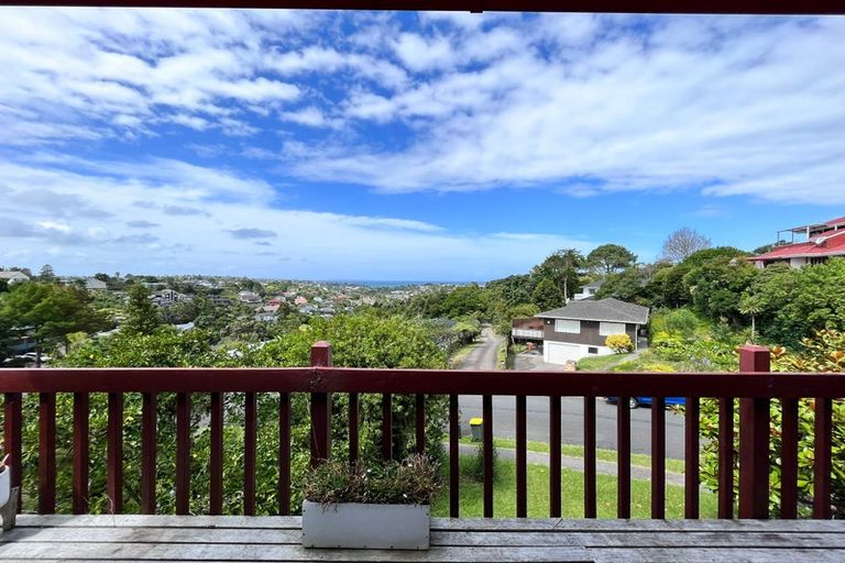 Photo of property in 3 Malters Place, Browns Bay, Auckland, 0630
