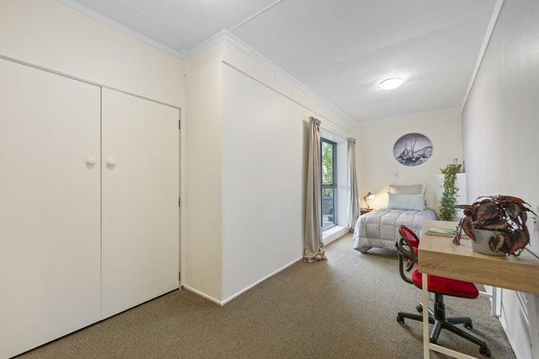 Photo of property in 58 Tomahawk Road, Andersons Bay, Dunedin, 9013