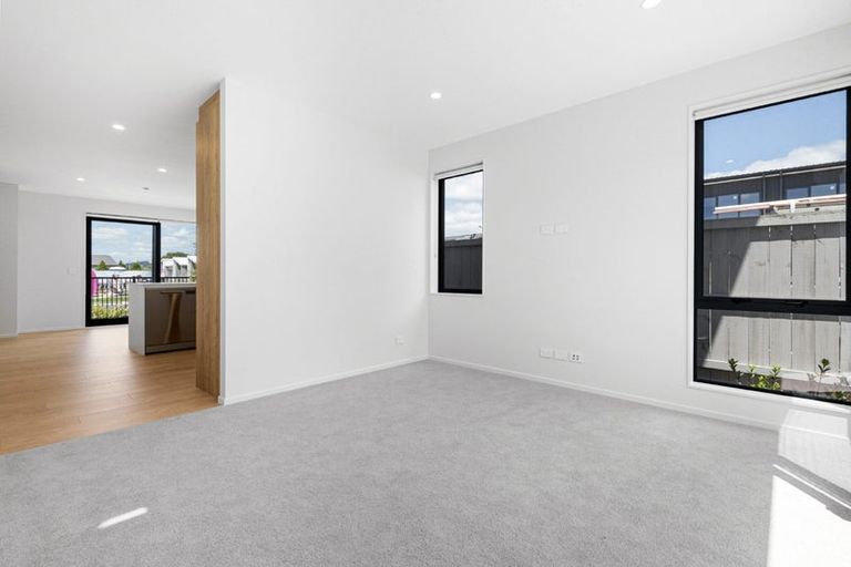 Photo of property in 3 Ngakoro Road, Karaka, Papakura, 2113
