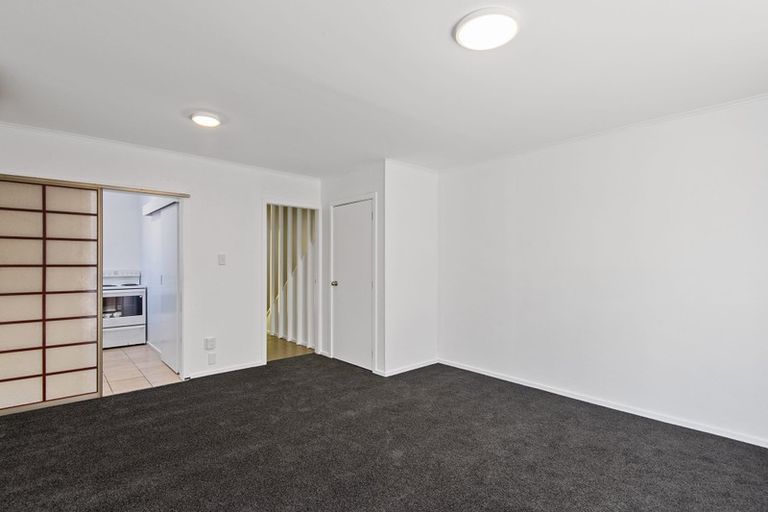 Photo of property in 4/14 Peer Street, Upper Riccarton, Christchurch, 8041