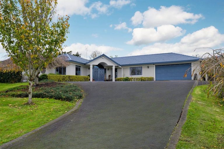 Photo of property in 37 Hereford Drive, Horsham Downs, Hamilton, 3281