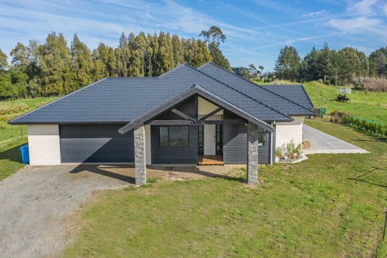 Photo of property in 947 Koputaroa Road, Koputaroa, Levin, 5575