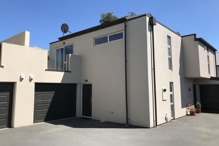 Photo of property in 144a Blenheim Road, Riccarton, Christchurch, 8041