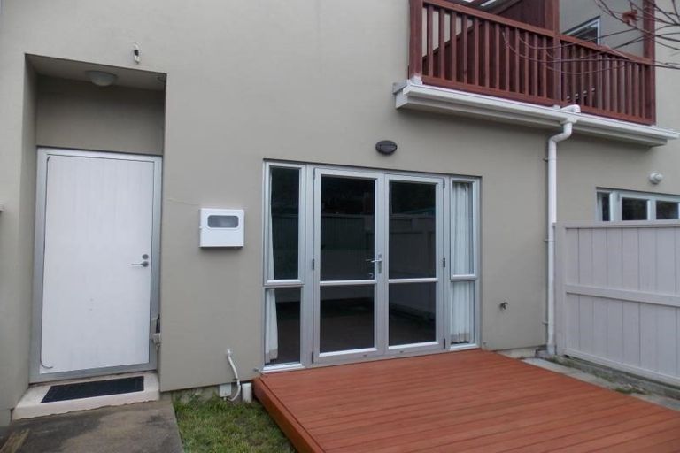 Photo of property in 6/7 Henry Street, Kilbirnie, Wellington, 6022
