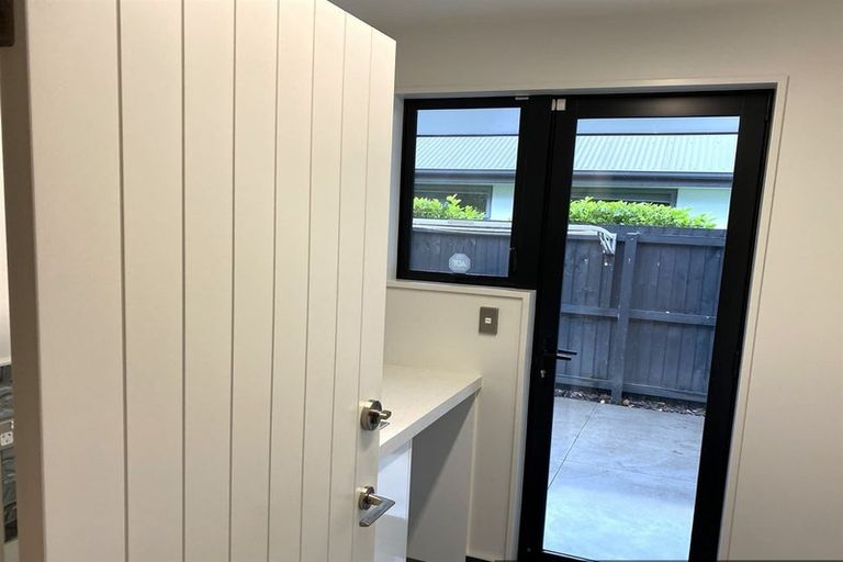 Photo of property in 10 Urihia Street, Marshland, Christchurch, 8083