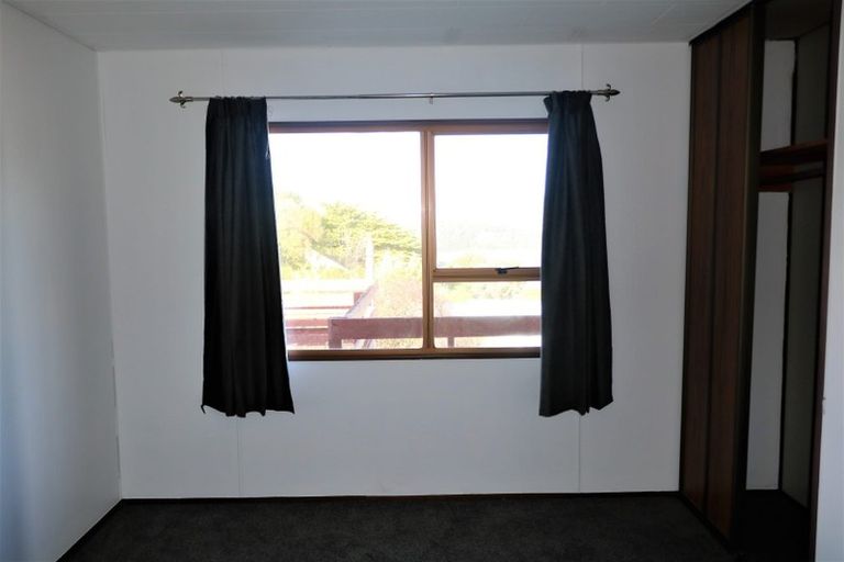 Photo of property in 10 Finn Place, Titahi Bay, Porirua, 5022