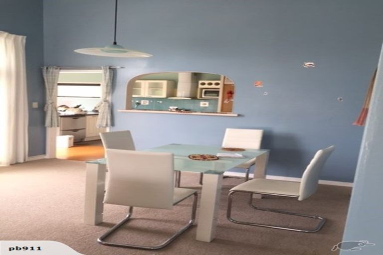 Photo of property in 64 Mayfair Crescent, Mairangi Bay, Auckland, 0630