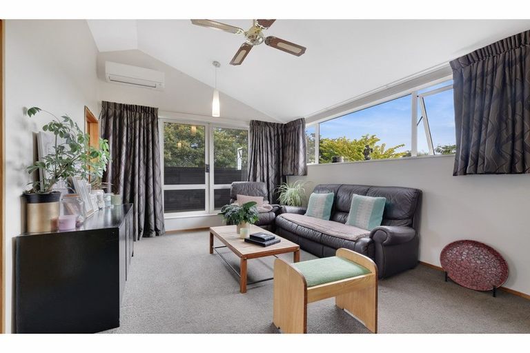 Photo of property in 22 Mervyn Drive, Avondale, Christchurch, 8061