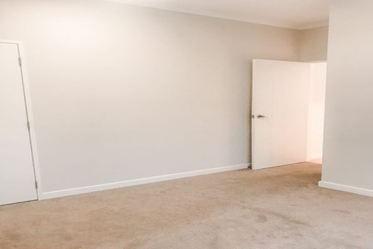 Photo of property in 18 Tinaku Road, Flat Bush, Auckland, 2019