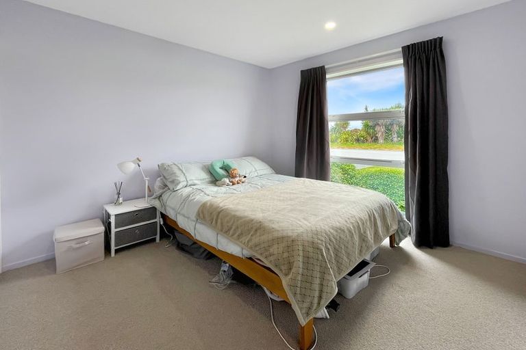Photo of property in 4 The Runway, Wigram, Christchurch, 8042