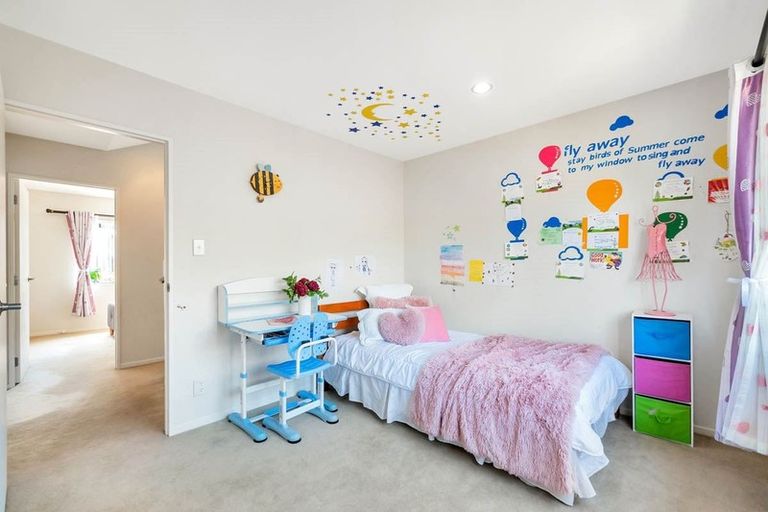 Photo of property in 70d Glengarry Road, Glen Eden, Auckland, 0602